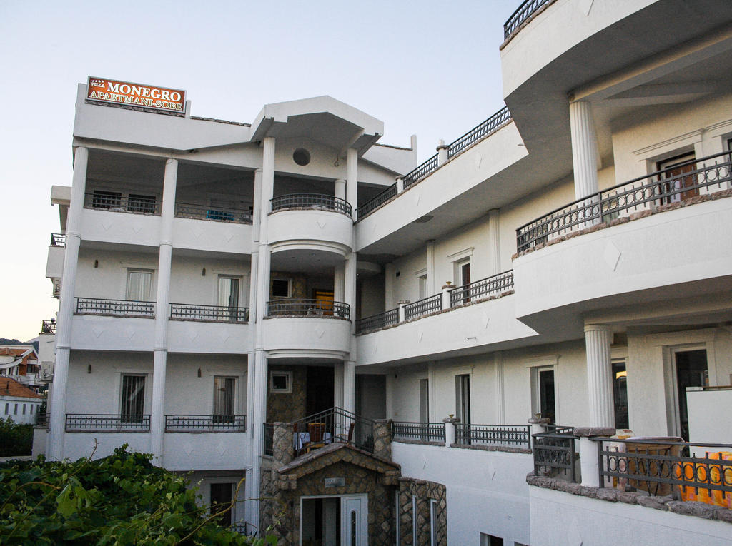 באר Apartments Vila Monegro מראה חיצוני תמונה